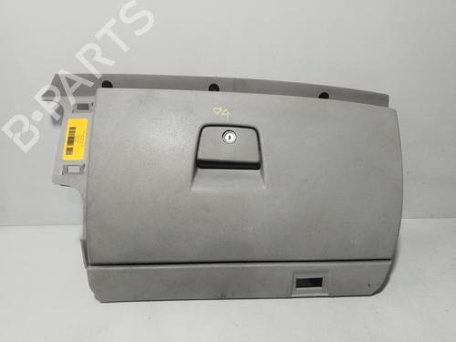 Used Glove box VOLVO V50 (545) 2.0 D (136 hp) 14974916