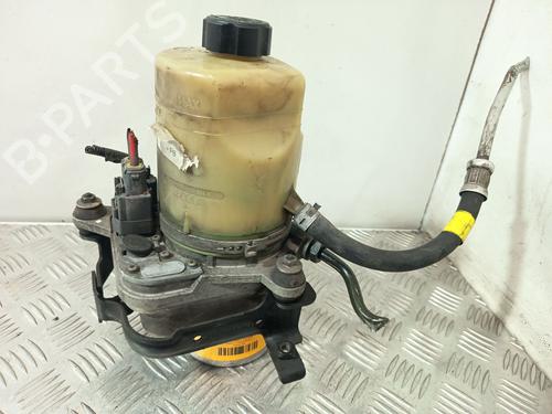 Used Steering pump Steering pump FORD C-MAX (DM2) 1.6 TDCi (109 hp) 35728552 35728552