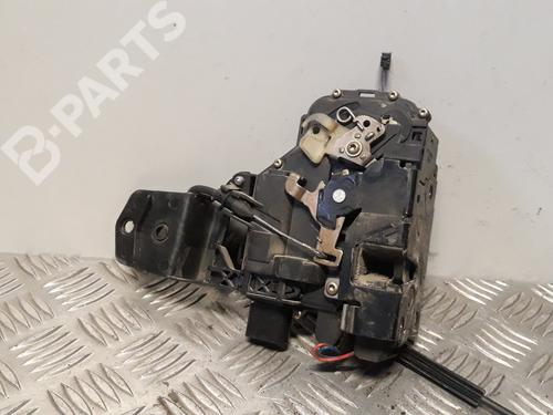 Cerradura puerta delantera derecha VW GOLF IV (1J1) [1997-2008]  8303832