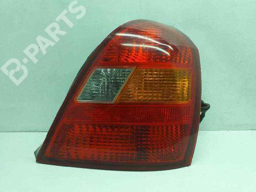 Used Right taillight HYUNDAI ELANTRA III (XD) 1.6 (107 hp) 5203326