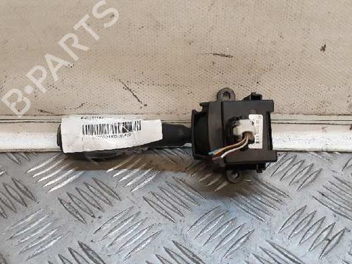 Mando intermitentes / limpia Mando intermitentes / limpia BMW 3 (E46) 320 d (136 hp) 5202191 5202191