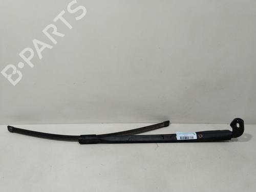 Used Front windshield wiper arm SEAT LEON (1P1) 2.0 TDI 16V (140 hp) 29725115