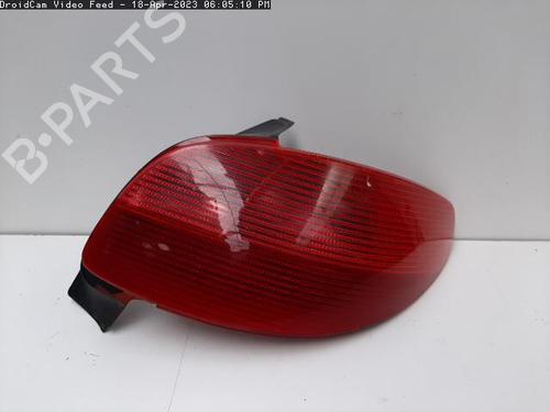 Used Right taillight PEUGEOT 206 Hatchback (2A/C) [1998-2012]  12990588