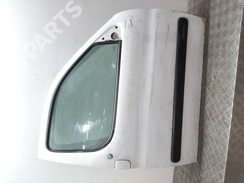 Used Right front door CITROËN BERLINGO / BERLINGO FIRST MPV (MF_, GJK_, GFK_) 2.0 HDI 90 (MFRHY) (90 hp) 6870310