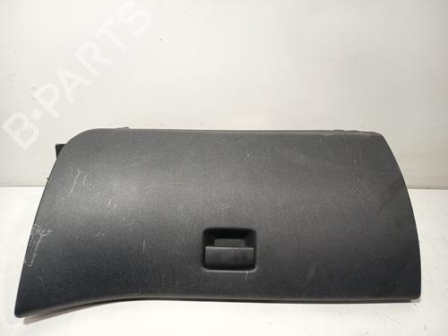Used Glove box Glove box 37641395 37641395