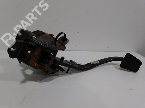 Pédale d'embrayage HYUNDAI KONA (OS, OSE, OSI) [2017-2023]  9690367