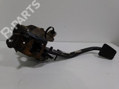 Clutch pedal HYUNDAI KONA (OS, OSE, OSI) [2017-2024]  9690367