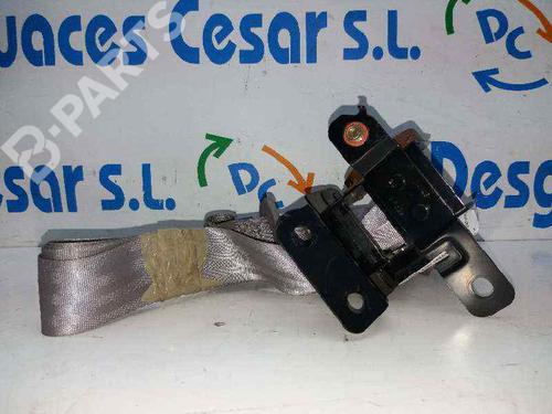 Used Rear center seatbelt KIA SORENTO I (JC) 2.5 CRDi 4WD (140 hp) 8742591