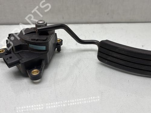 Pedal RENAULT CLIO III Grandtour (KR0/1_) 1.5 dCi (KR0F) (86 hp) 28280812