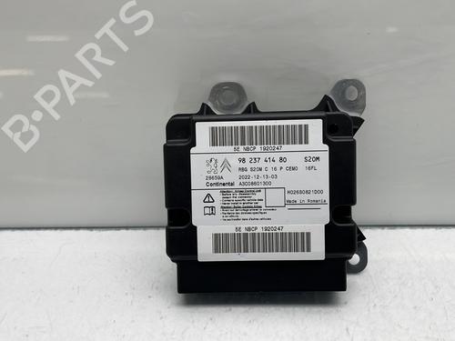 Airbag module PEUGEOT 5008 II (MC_, MJ_, MR_, M4_) 1.2 THP (MRHNYH, MRHNYW, MRHNSJ, MRHNSU, MRHNSM) (131 hp) 23903978