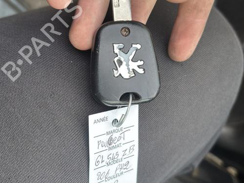 Third brake light PEUGEOT 206 Hatchback (2A/C) 1.1 i | BP31313413L11 