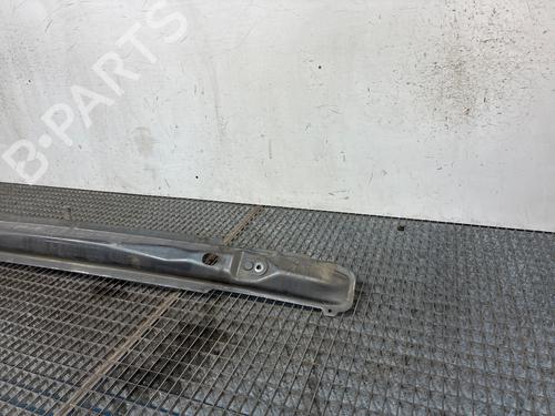 Used Front bumper reinforcement Front bumper reinforcement 39043516 39043516