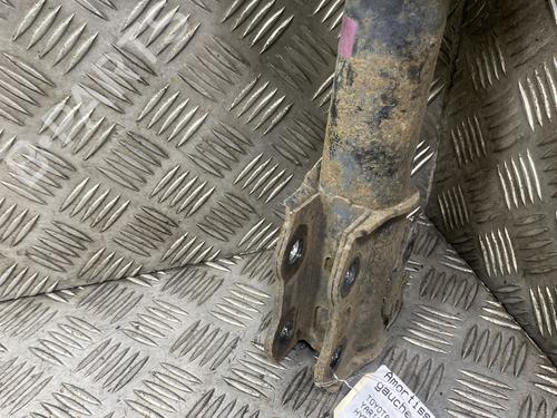 Left front shock absorber TOYOTA YARIS (_P13_) 1.5 Hybrid (NHP130_, NHP130) | BP27596290M16 