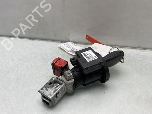 ignition-barrel-dacia-duster-hs_-2010-2011-2012-2013-2014-2015-2016-2017-2018-24960578 main image