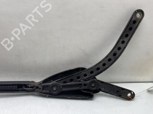Front windshield wiper arm RENAULT SCÉNIC II (JM0/1_) 1.9 dCi (JM0G, JM12, JM1G, JM2C) | BP30082647C143 