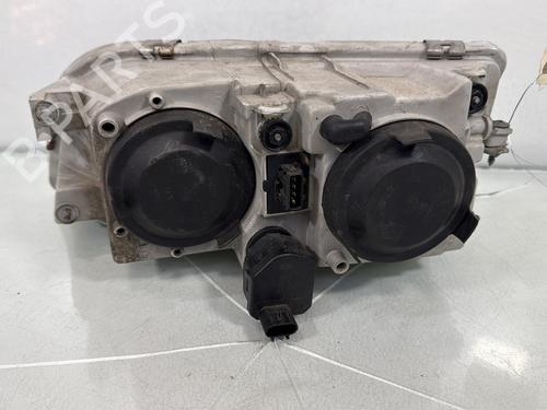Used Right headlight Right headlight VOLVO V40 Estate (645) 1.9 DI (115 hp) 33022384 33022384