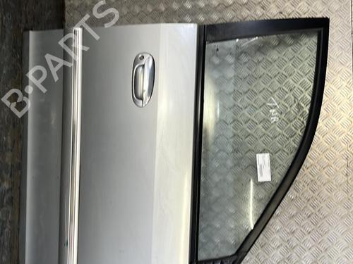 Used Right front door KIA CARENS II MPV (FJ) 2.0 CRDi (113 hp) 20026383