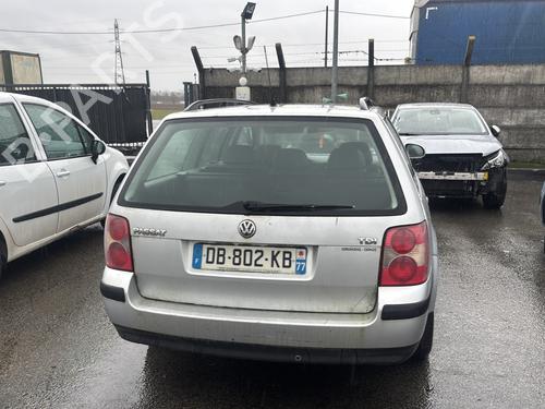 Left headlight VW PASSAT B5.5 Variant (3B6) 1.9 TDI | BP38598007C28 - Image 18