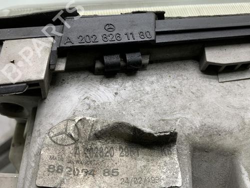 Used Left headlight Left headlight MERCEDES-BENZ C-CLASS (W202) C 220 CDI (202.133) (125 hp) 20021680 20021680