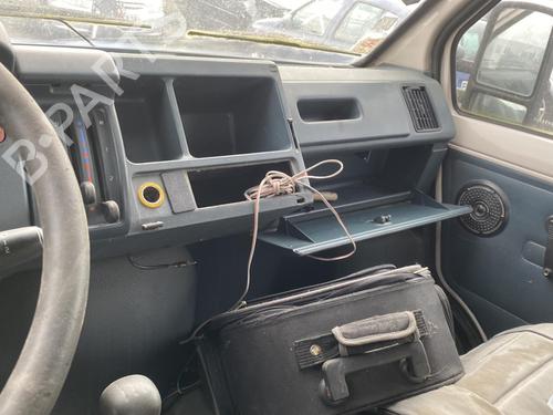 Used Parts RENAULT TRAFIC Van (T_, P_, V_) 2.1 D 1796782