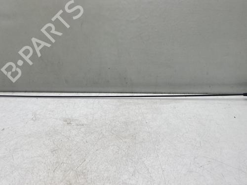 Antenne/Base Antenne/Base PEUGEOT 107 (PM_, PN_) 1.0 (68 hp) 32125970 32125970