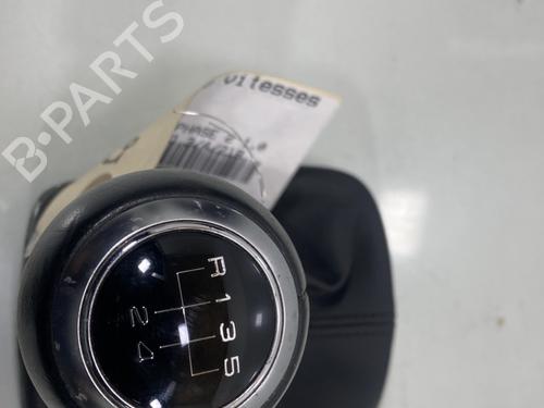 shift-knob-audi-a1-sportback-8xa-8xf-2011-2012-2013-2014-2015-2016-2017-2018-2019-28519295 main image