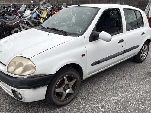 Używane części RENAULT CLIO II (BB_, CB_) 1.9 dTi (B/CB0U) (80 hp) 4344621