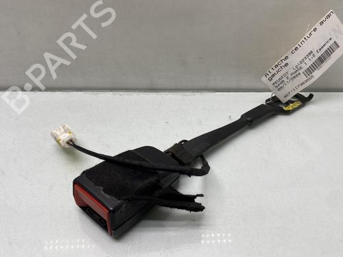 Sikkerhetsbelte-spenne PEUGEOT 5008 II (MC_, MJ_, MR_, M4_) 1.2 THP (MRHNYH, MRHNYW, MRHNSJ, MRHNSU, MRHNSM) (131 hp) 30935482