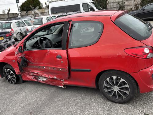 Left taillight PEUGEOT 206+ (2L_, 2M_) 1.4 HDi eco 70 | BP26952801C34 