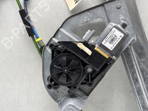 Front right window mechanism PEUGEOT 208 I (CA_, CC_) 1.0 VTi | BP31213291C23 