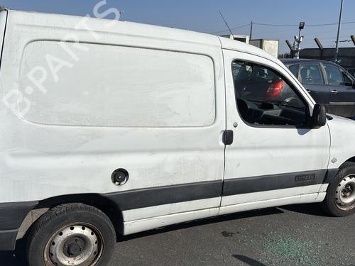 Front left lock CITROËN BERLINGO / BERLINGO FIRST Box Body/MPV (M_) 1.9 D 70 (MBWJZ, MCWJZ) | BP26212563C98 