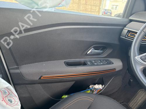 Interior roof light DACIA SANDERO III 1.0 TCe 100 ECO-G | BP39708425I8 - Image 26