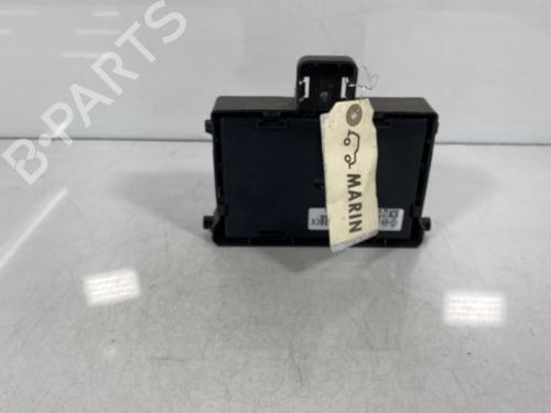 Used Fuse box RENAULT CLIO III (BR0/1, CR0/1) 1.5 dCi (75 hp) 19956125