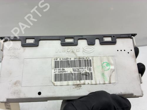 Used Display monitor Display monitor CITROËN BERLINGO / BERLINGO FIRST MPV (MF_, GJK_, GFK_) 1.6 HDI 90 (MF9HX) (90 hp) 39902418 39902418