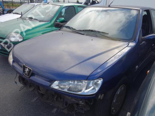 Right taillight PEUGEOT 306 Hatchback (7A, 7C, N3, N5)  | BP19983280C35 