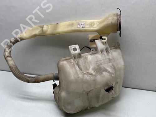 Used Windscreen washer tank BMW 5 (E39) 520 d (136 hp) 29413553