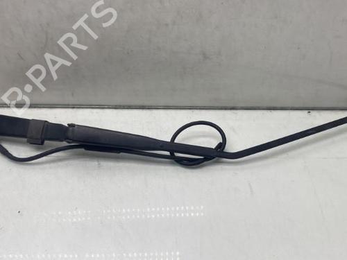 Front windshield wiper arm IVECO DAILY III Platform/Chassis 35 S 11,35 C 11 (A2FC13AA, A6FBU4AB, A2NB14A1, A2ND13A1,... | BP19989272C143 