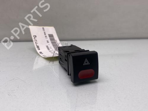 Used Warning switch CITROËN SAXO (S0, S1) 1.1 X, SX (60 hp) 26952511