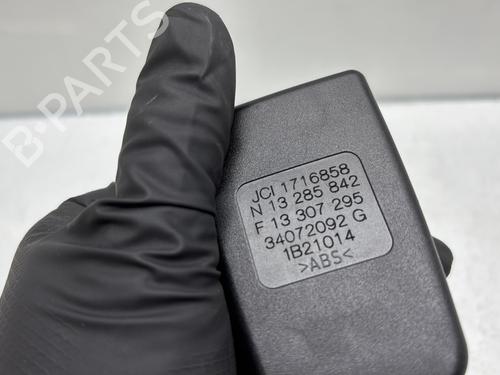 seat-buckle-opel-meriva-b-mpv-s10-2010-2011-2012-2013-2014-2015-2016-2017-28581157 main image