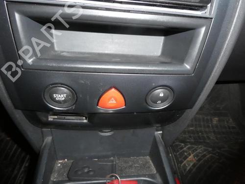 Fuel flap RENAULT MEGANE II Estate (KM0/1_)  | BP20001385C131