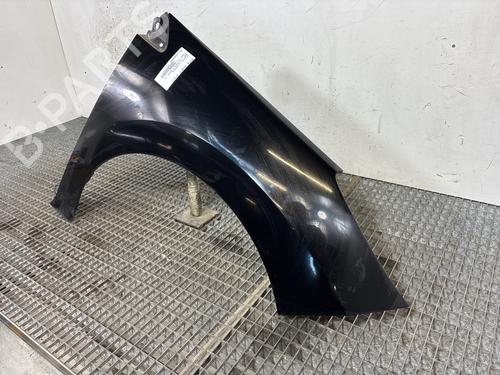 Used Right front fenders Right front fenders 37997898 37997898