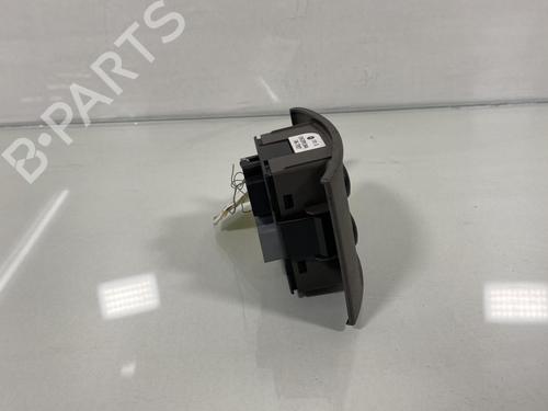 Used Left rear window switch Left rear window switch CHRYSLER PT CRUISER (PT_) 2.2 CRD (121 hp) 20019093 20019093