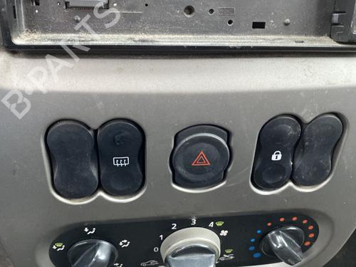 Warning DACIA LOGAN (LS_) 1.4 MPI LPG (LS0C) | BP26387813I22 - Image 23