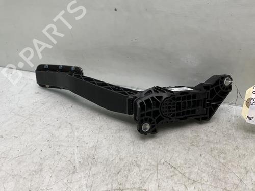 Used Pedal Pedal FORD ECOSPORT 1.0 EcoBoost (100 hp) 19956756 19956756
