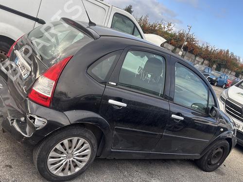 Fuse box CITROËN C3 I (FC_, FN_) 1.4 HDi | BP32024571E1 