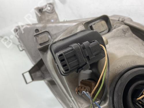 Right headlight OPEL VIVARO A Van (X83) 1.9 DI (F7) | BP28098912C29 