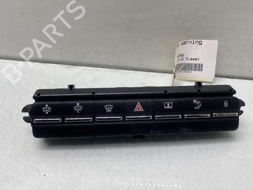 Bouton de warning PEUGEOT 5008 (0U_, 0E_) 1.6 BlueHDi 120 (120 hp) 29842118