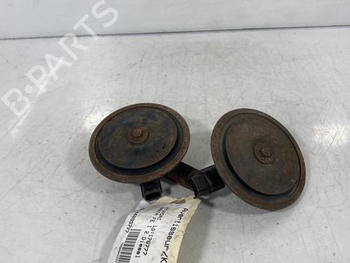 Used Horn HYUNDAI SANTA FÉ I (SM) 2.0 CRDi 4x4 (113 hp) 19981729