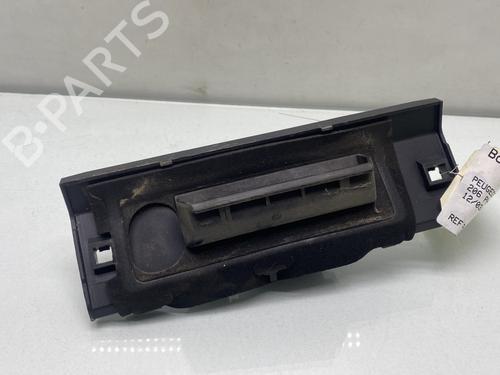 Used Switch PEUGEOT 206 Hatchback (2A/C) 1.4 HDi eco 70 (68 hp) 26952817