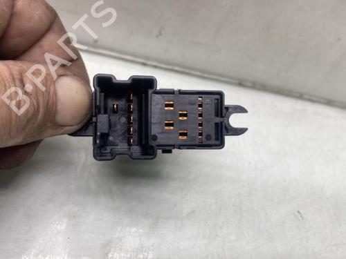 Left rear window switch NISSAN QASHQAI / QASHQAI +2 I (J10, NJ10, JJ10E) 1.5 dCi | BP19949602I29 